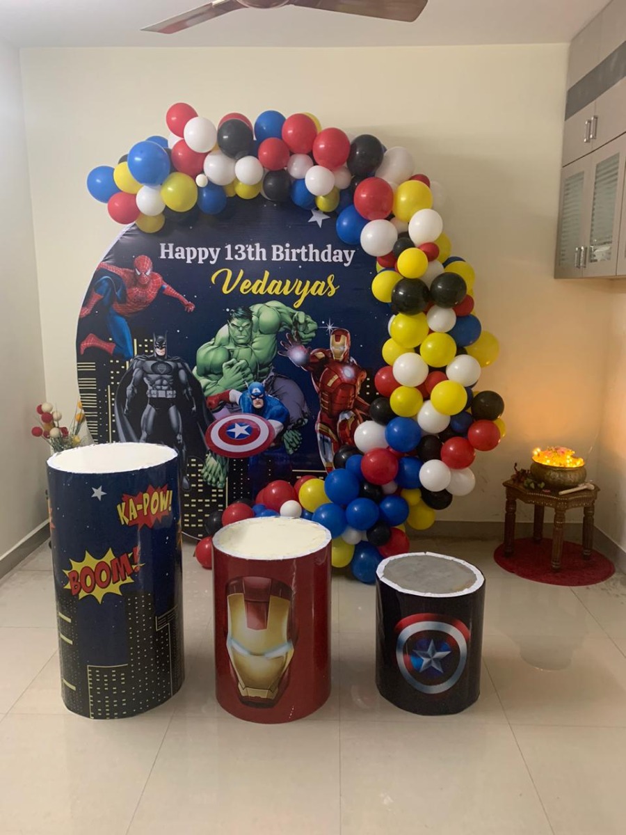 Super héros birthday