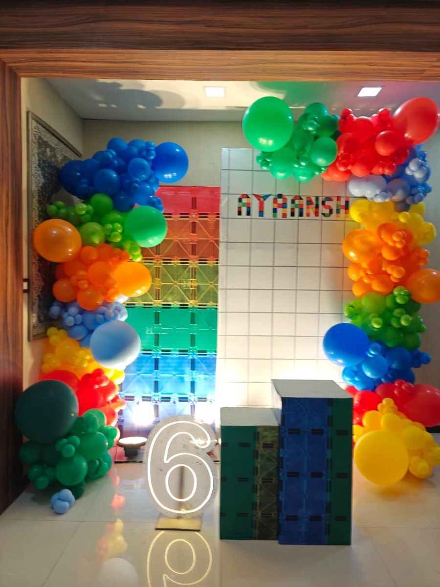 Ayansh’s Color Block World Setup