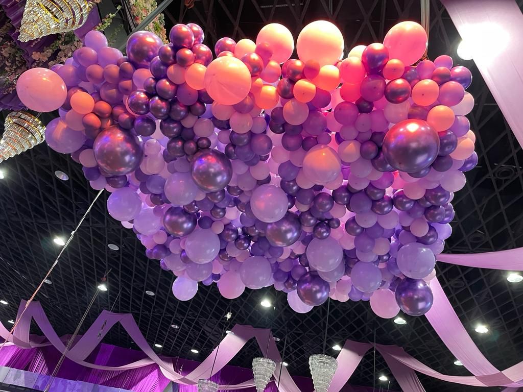 Spectacular Balloon Decoration
