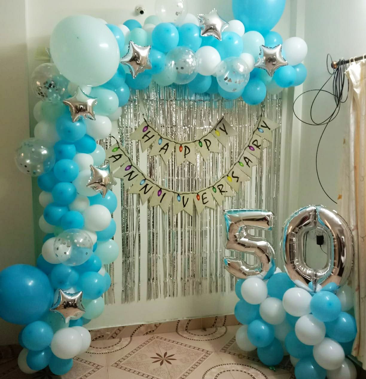 anniversary balloon decoration
