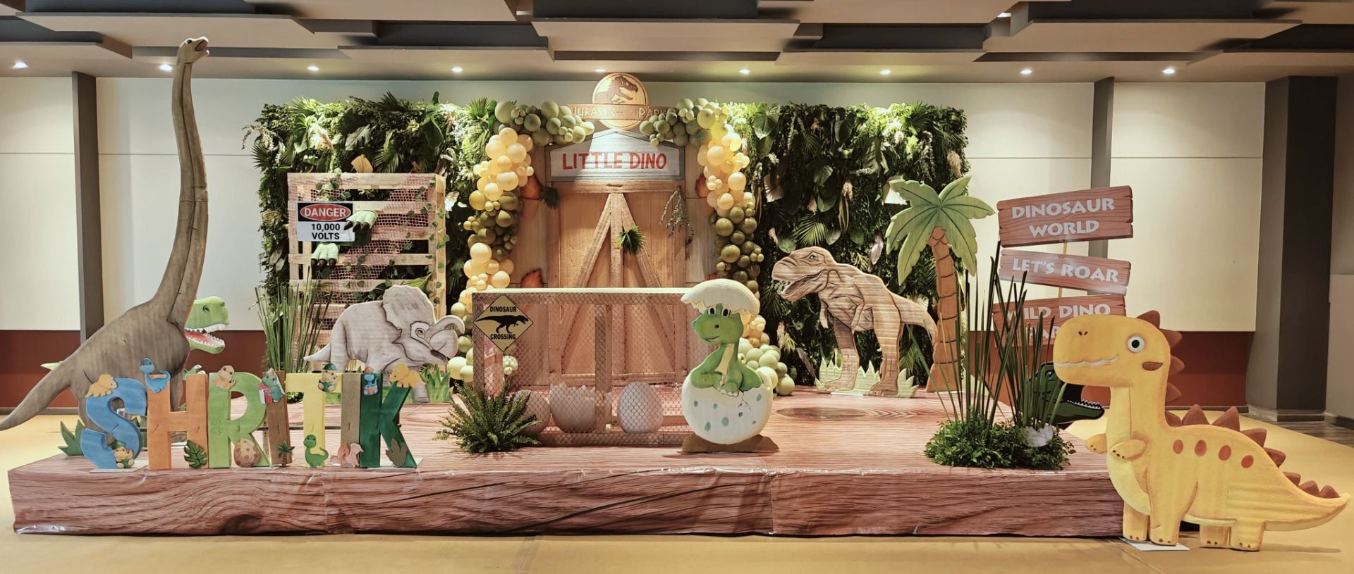 Jurassic Jungle Setup