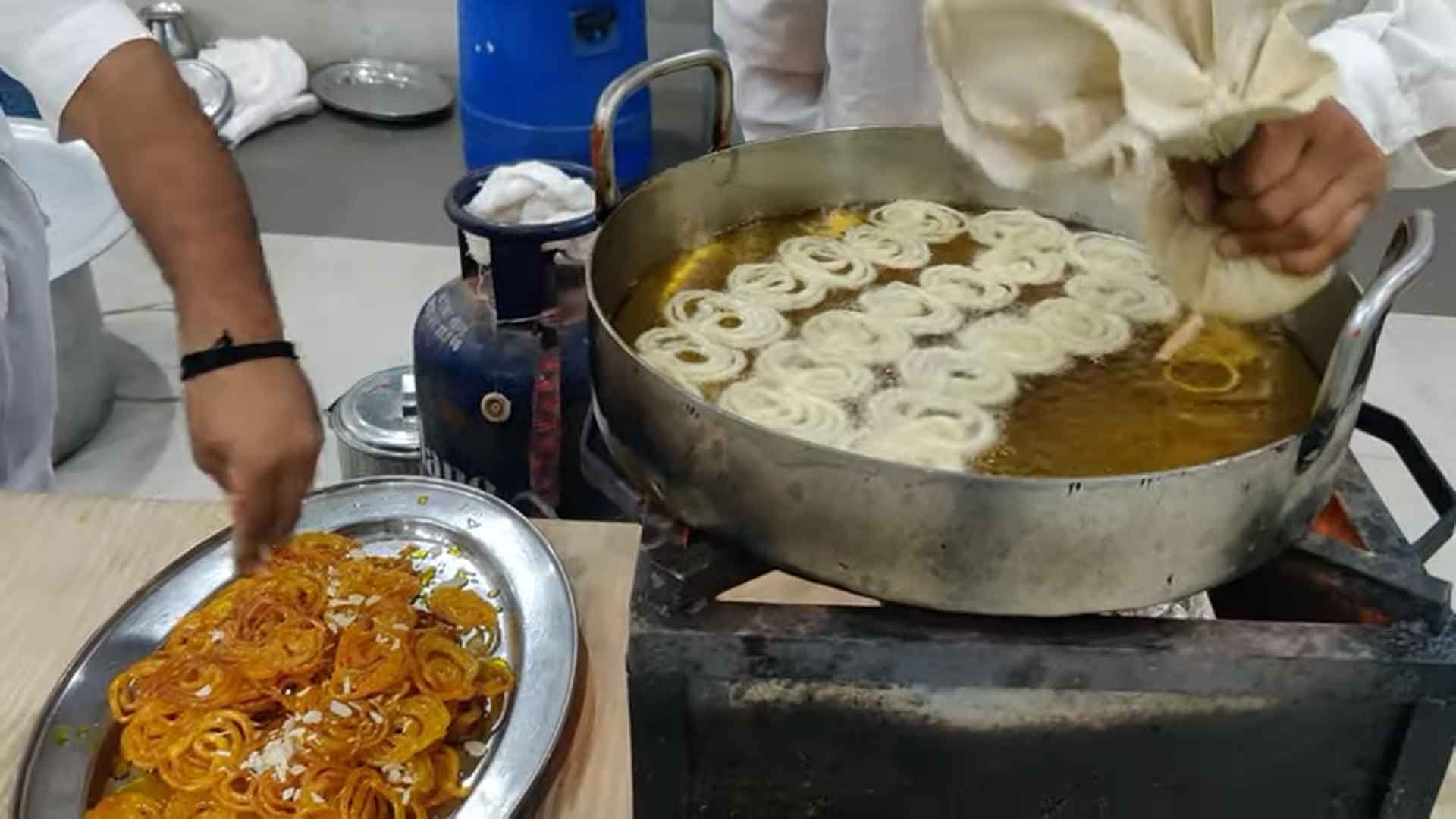 Jeelebi Rabdi Live Stall  service in parties