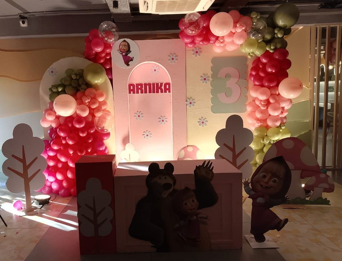 Miraculous Masha & Bear Theme Decoration