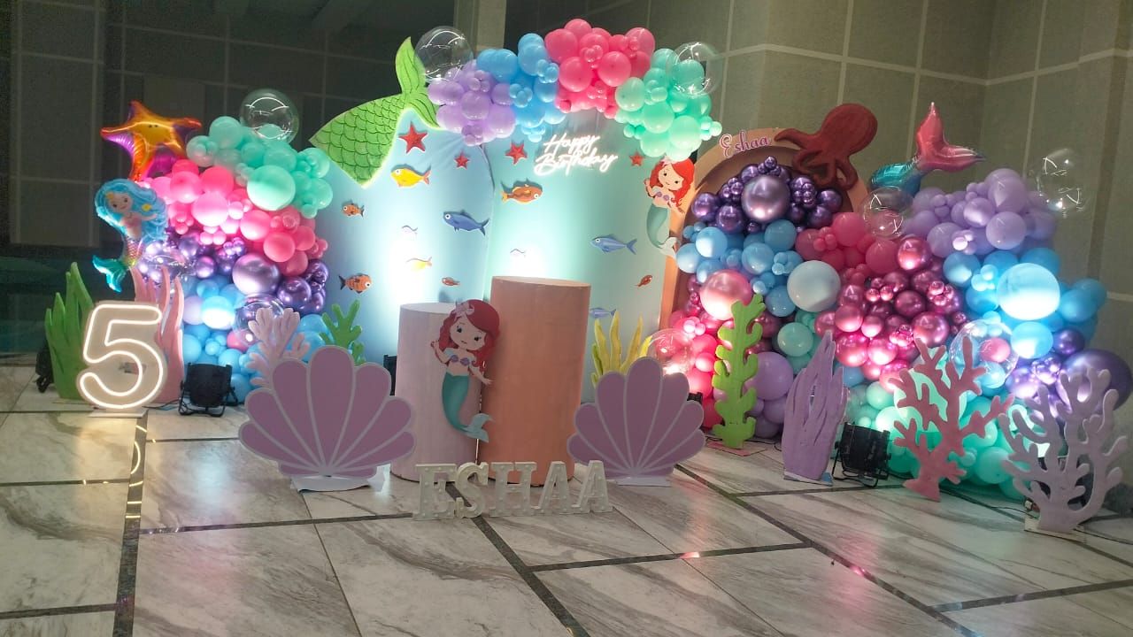 Eshaa’s Underwater Shellabration!