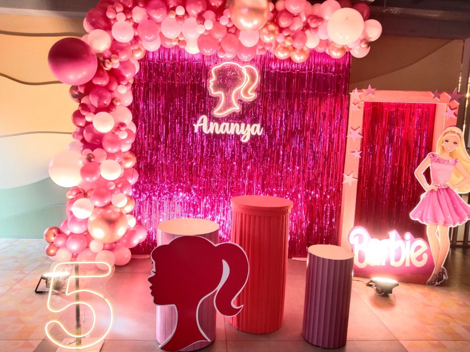 Barbie’s Sparkle Soiree Decoration