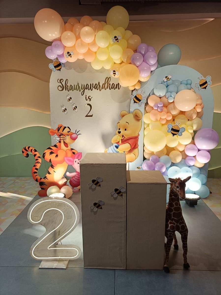 Winnie the Pooh Birthday Wonderland