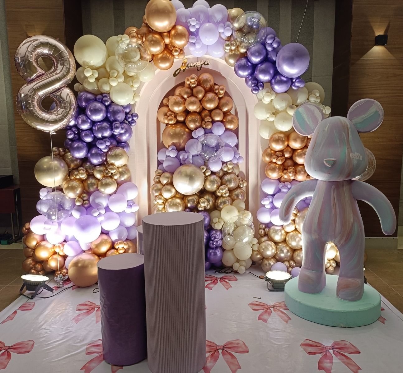Elegant Balloon Fantasy