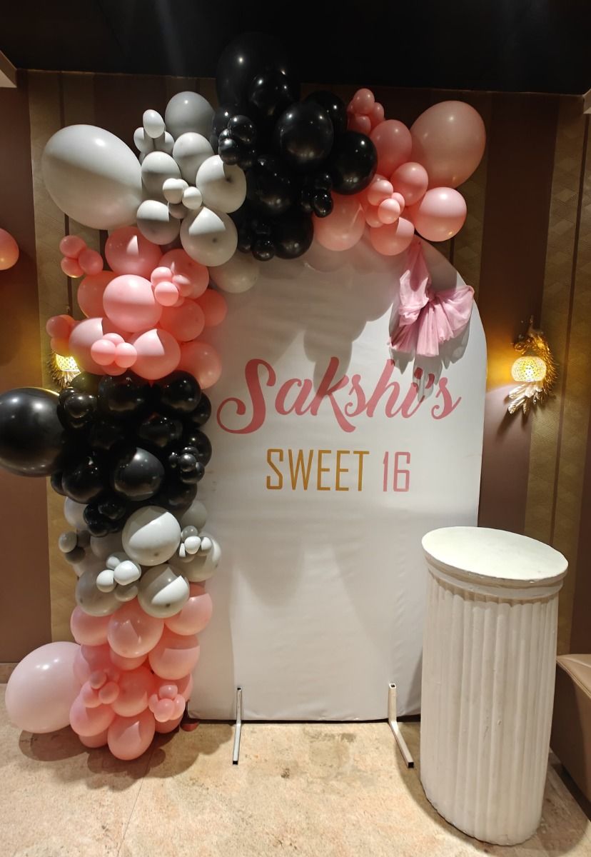 Glamorous Sixteen Setup