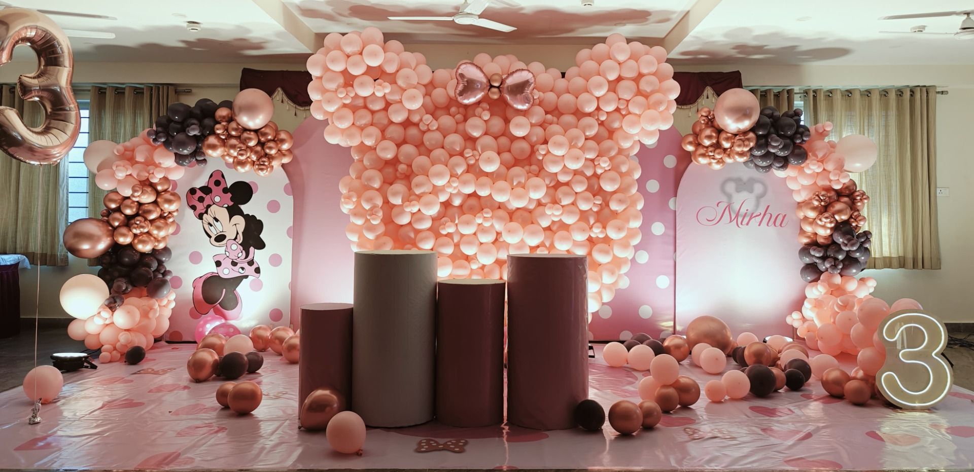Minnie Mouse Glam Birthday Bash