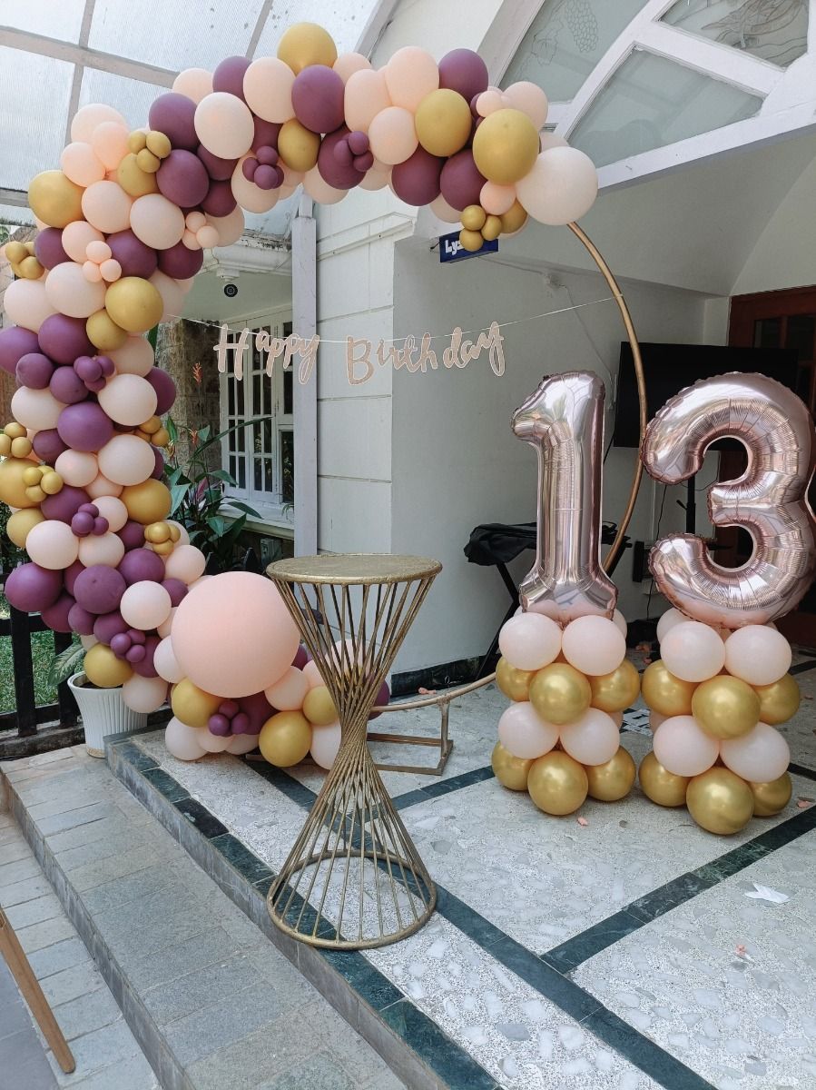 Teen Queen’s Extravaganza Setup