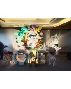 jungle theme birthday

