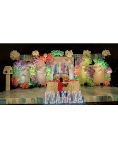 birthday party balloon decoration
