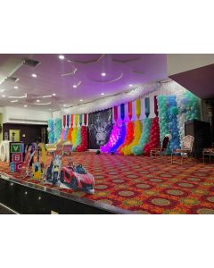crayon theme party decoration