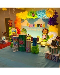 birthday party balloon decoration
