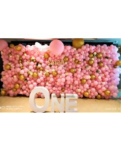 Balloon wall with One Table