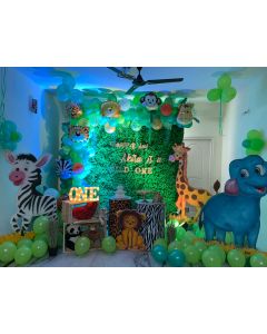 jungle theme decoration
