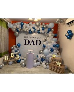 birthday party balloon decoration
