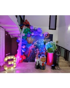 Super Heroes theme party decoration