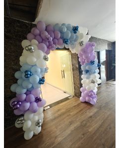 Arendelle’s Frozen Fest Decoration
