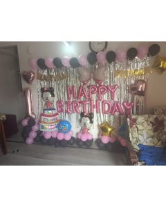 Minnie Mouse-themed Birthday Setup