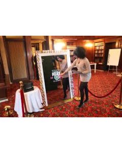 Magic Mirror Selfie Photo Booth for parties
