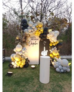 Glamorous Outdoor Glow